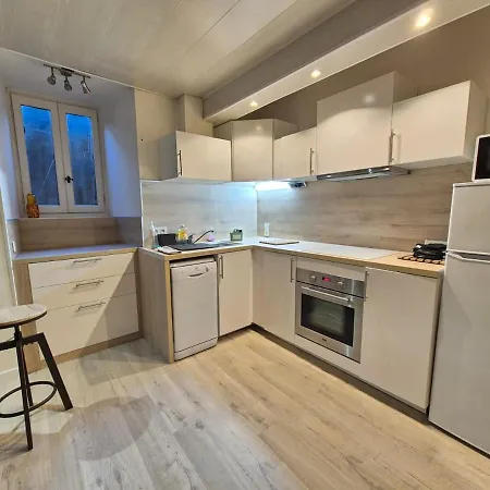 Le Pierre #quartier Historique#calme Apartamento *